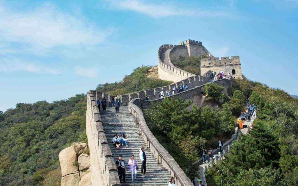 The magnificent Great Wall of China snaking across Badaling's rugged mountains.